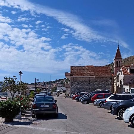 Roso Apartment With Sea View Trogir Bagian luar foto