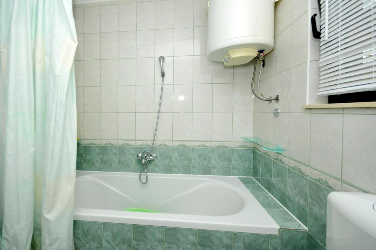 Roso Apartment With Sea View Trogir Bagian luar foto