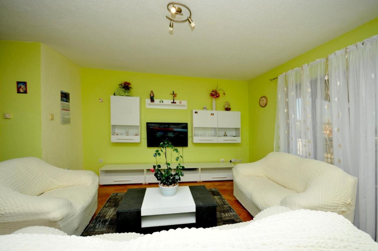 Roso Apartment With Sea View Trogir Bagian luar foto